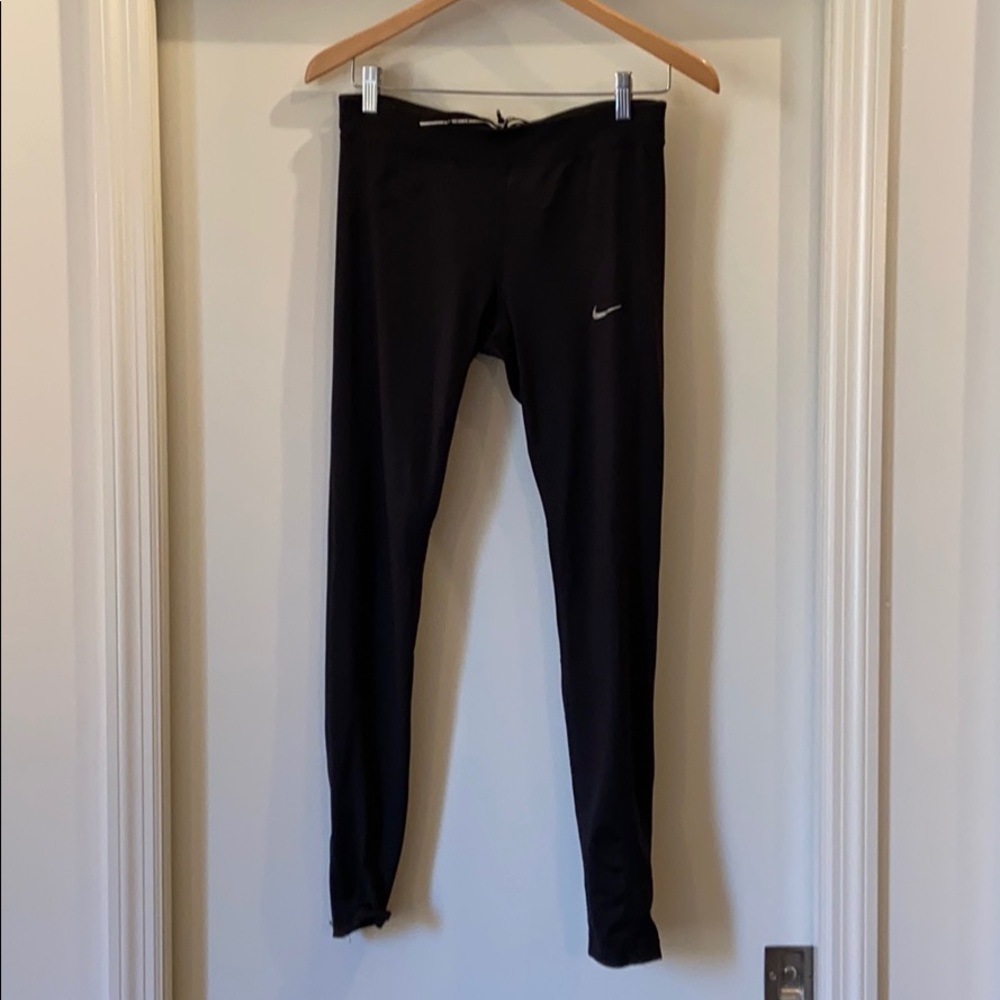 Nike Dri-Fit Essential Tights